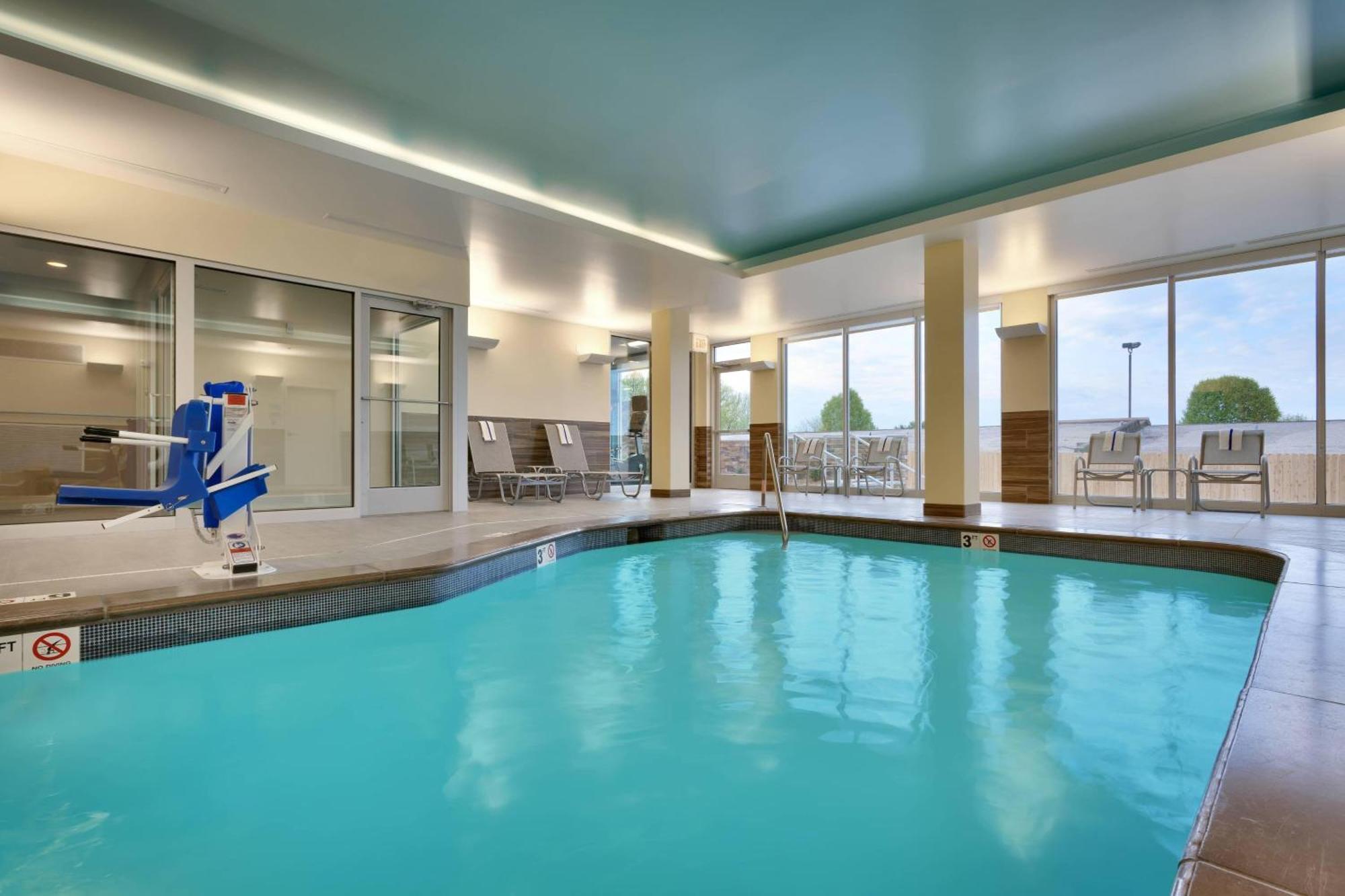 Fairfield Inn & Suites By Marriott Springfield North Zewnętrze zdjęcie