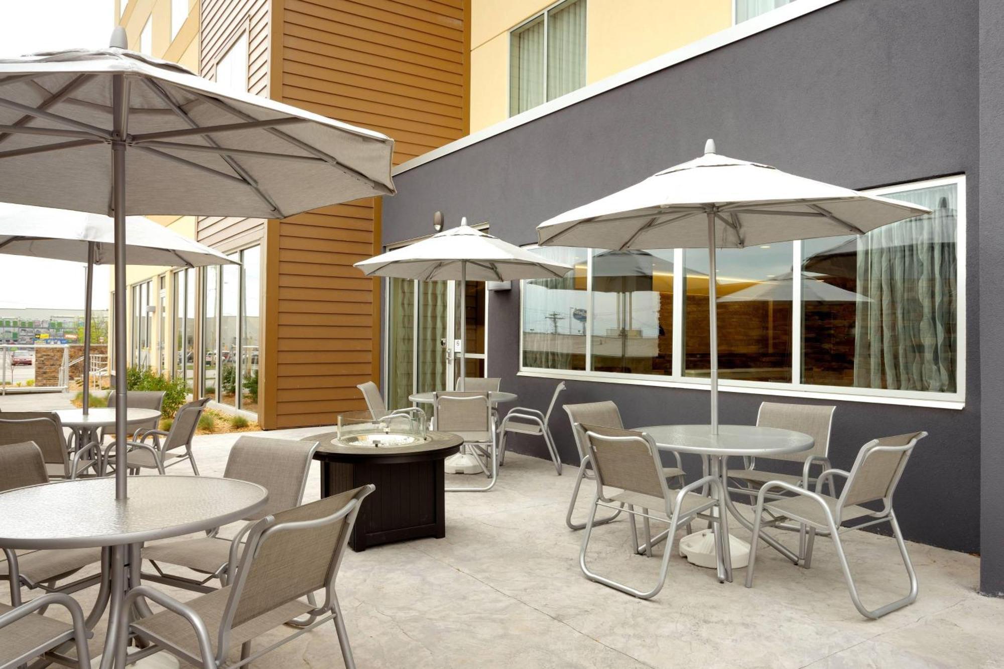 Fairfield Inn & Suites By Marriott Springfield North Zewnętrze zdjęcie